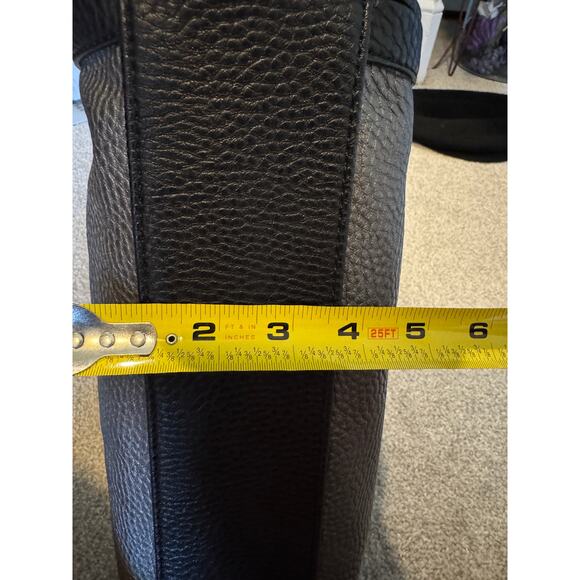 Ralph Lauren Chaps Pebbled 'Leather' Handbag Purse in Black & Silver - Picture 8 of 8